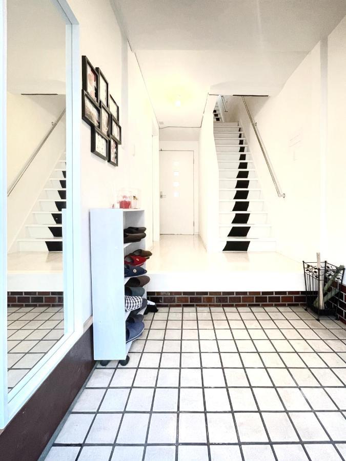 Guesthouse中道 Oszaka Kültér fotó
